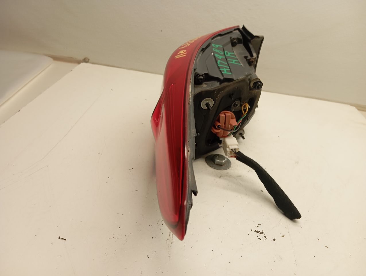 Part image 2