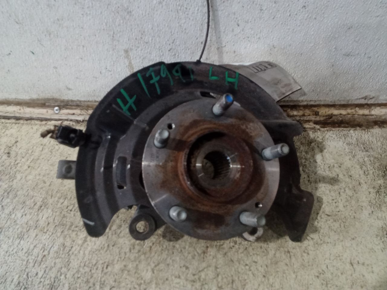 Part image 4