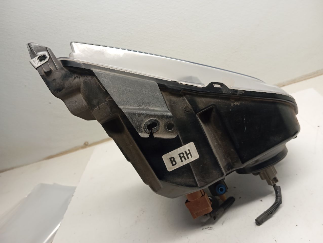 Part image 4