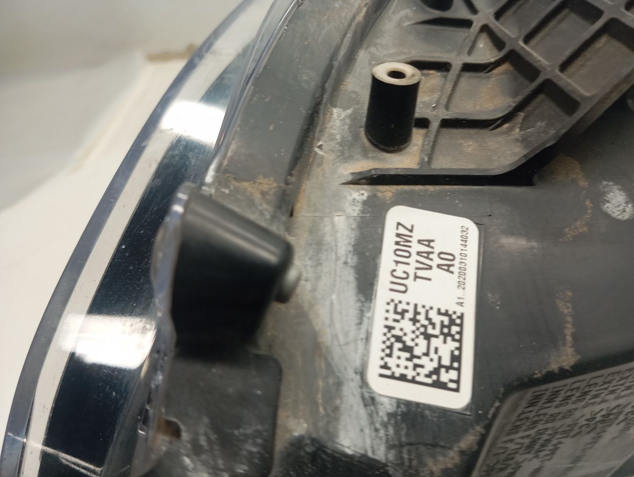 Part image 9