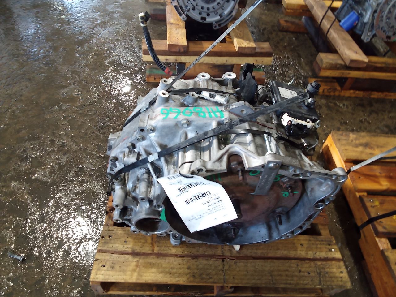 Part image 3
