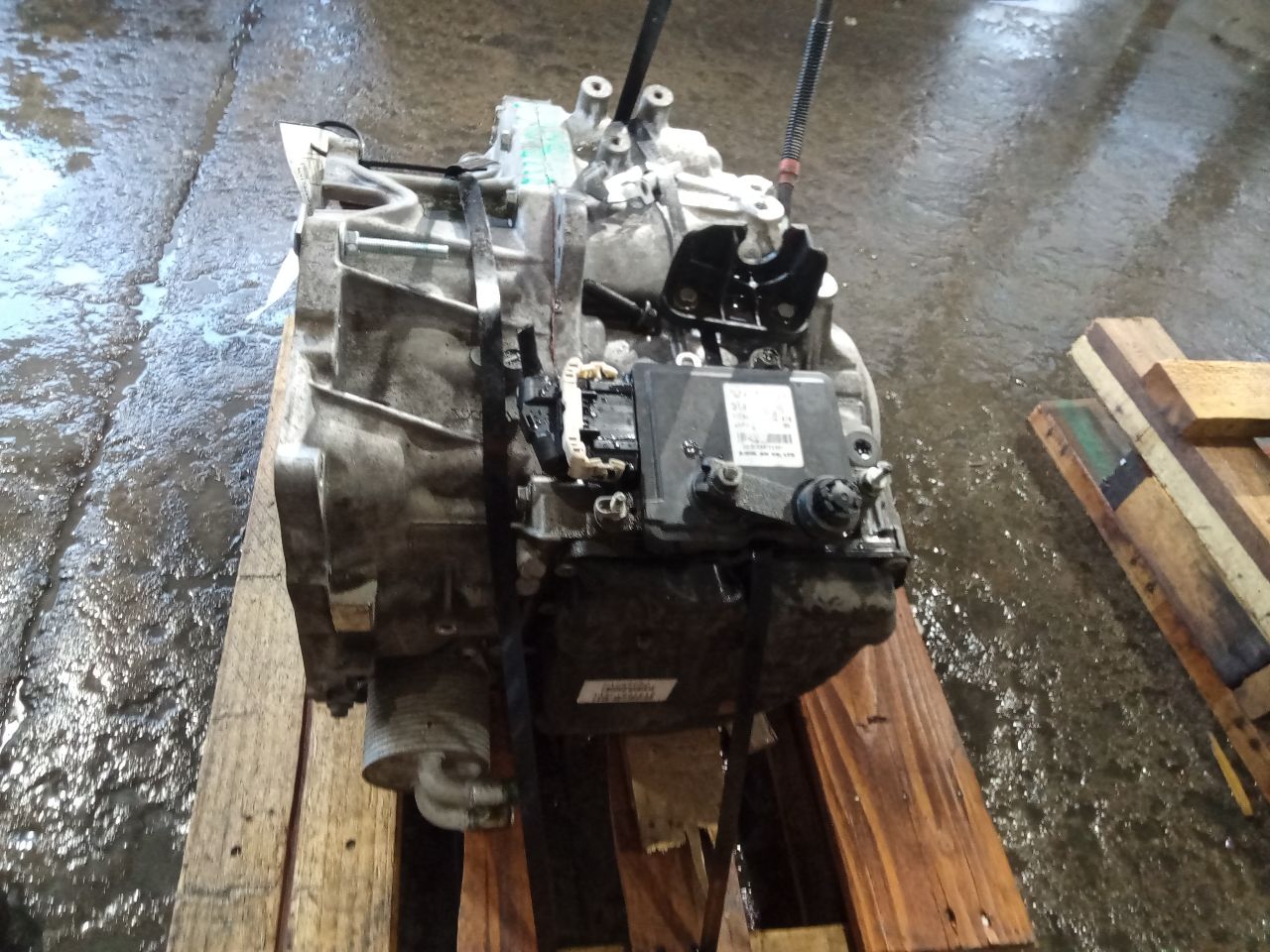 Part image 4