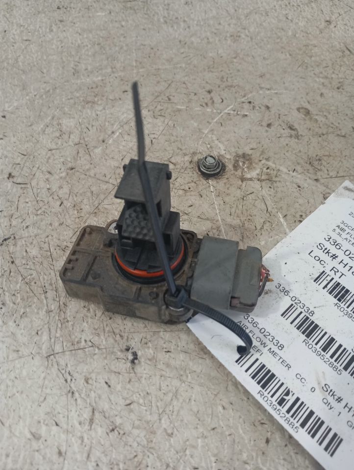 2011 General Motors SILVERADO 1500 PICKUP Air Flow Meter