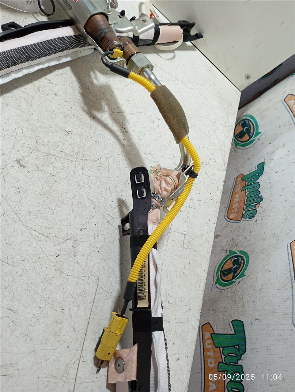 Part image 2