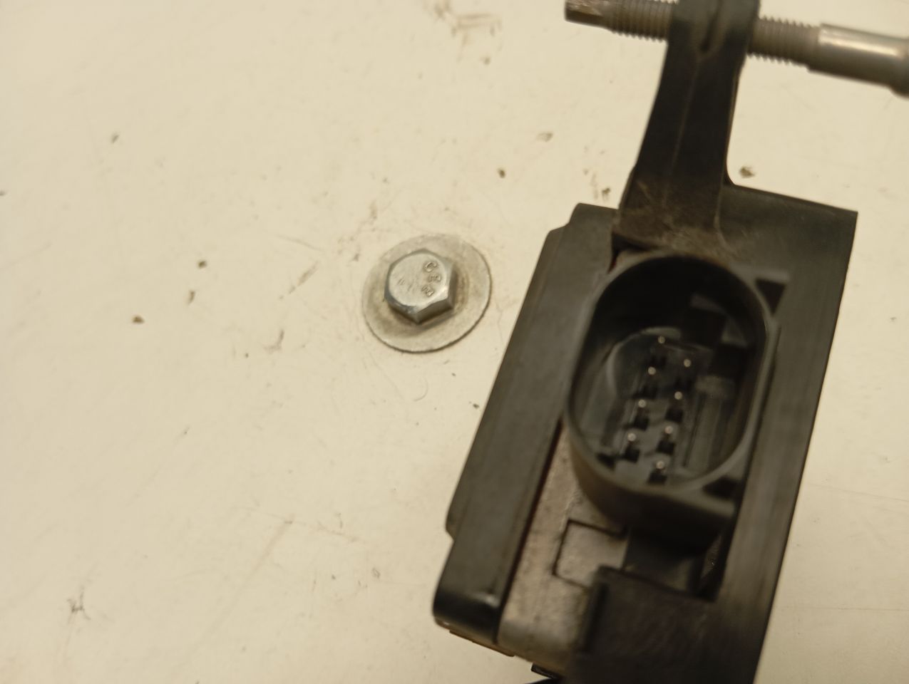 Part image 5