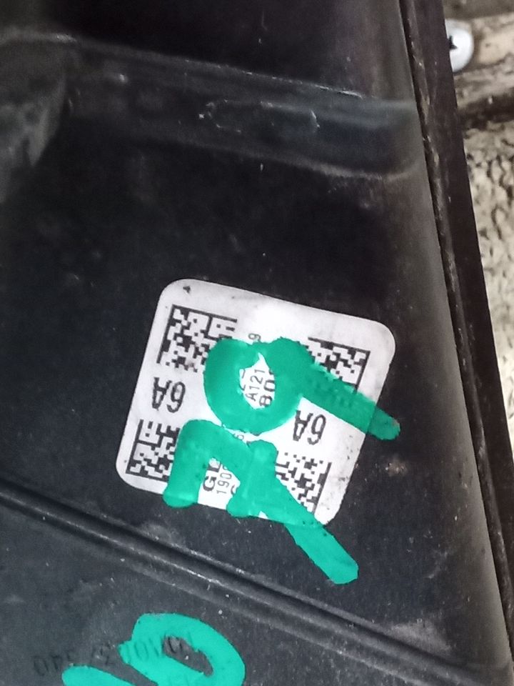 Part image 6