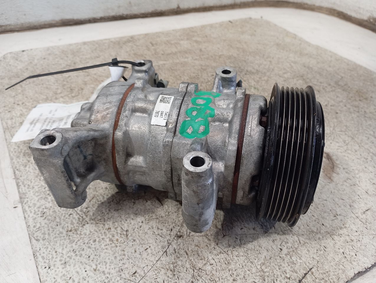 Part image 10