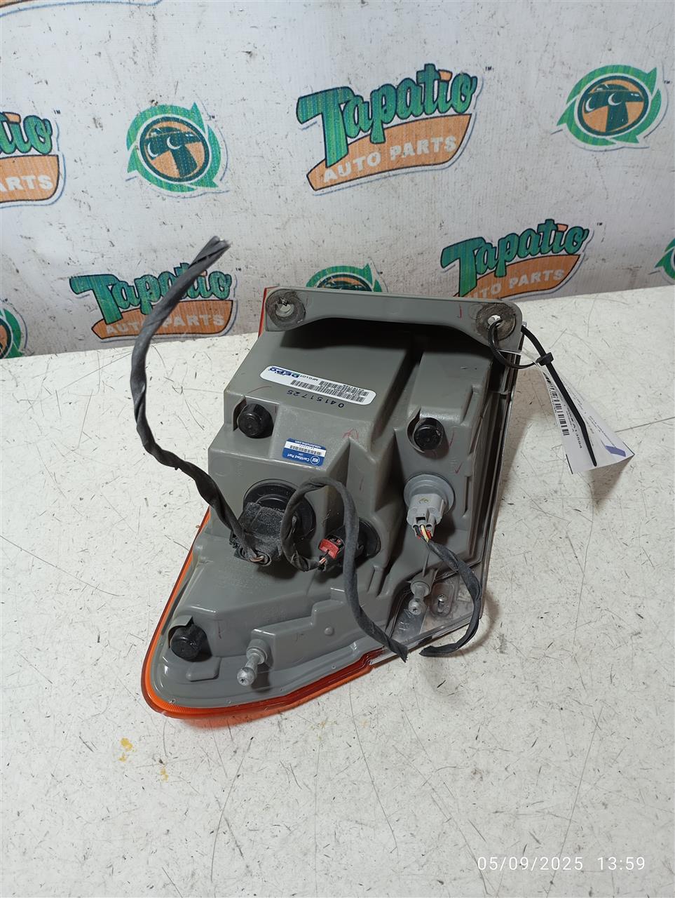 Part image 3
