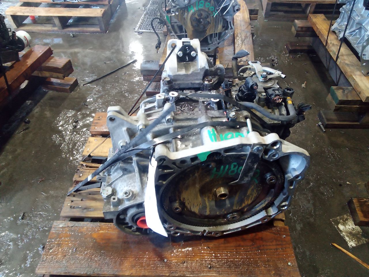 Part image 3