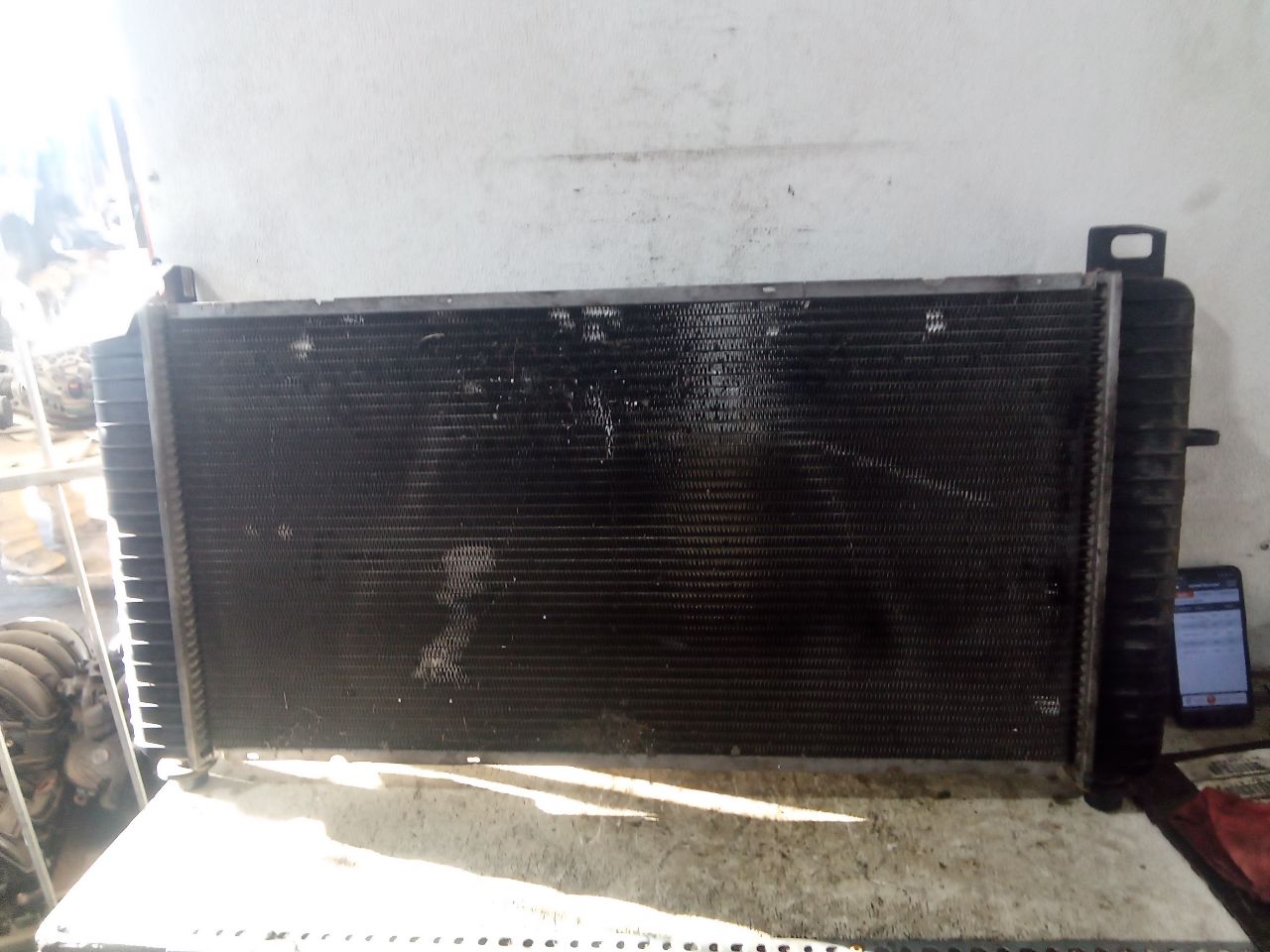 2004 General Motors SUBURBAN 1500 Radiators