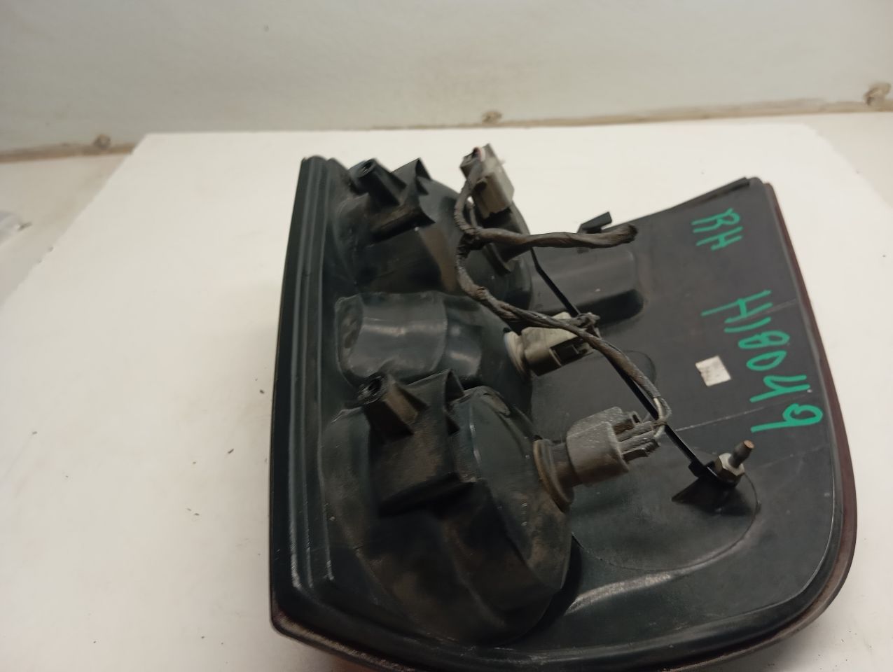 Part image 3