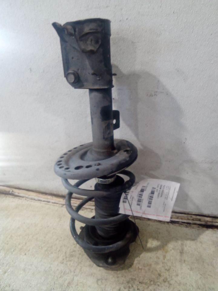 2010 Nissan ALTIMA Strut