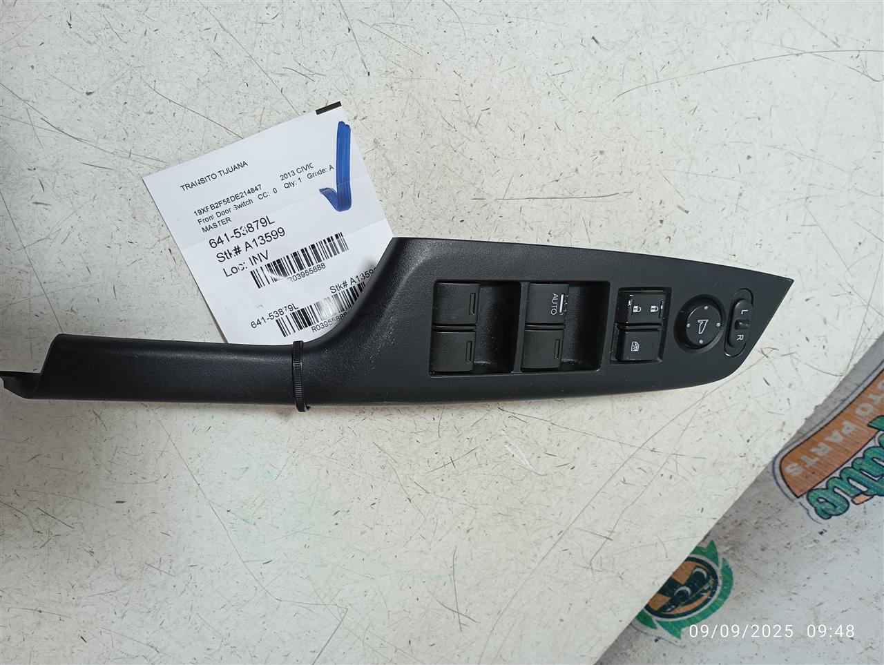 Used 2013 Honda CIVIC LX - Stock #A13599