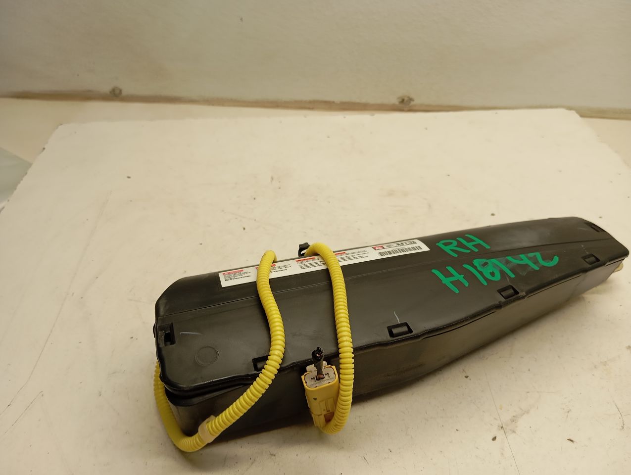 Part image 3