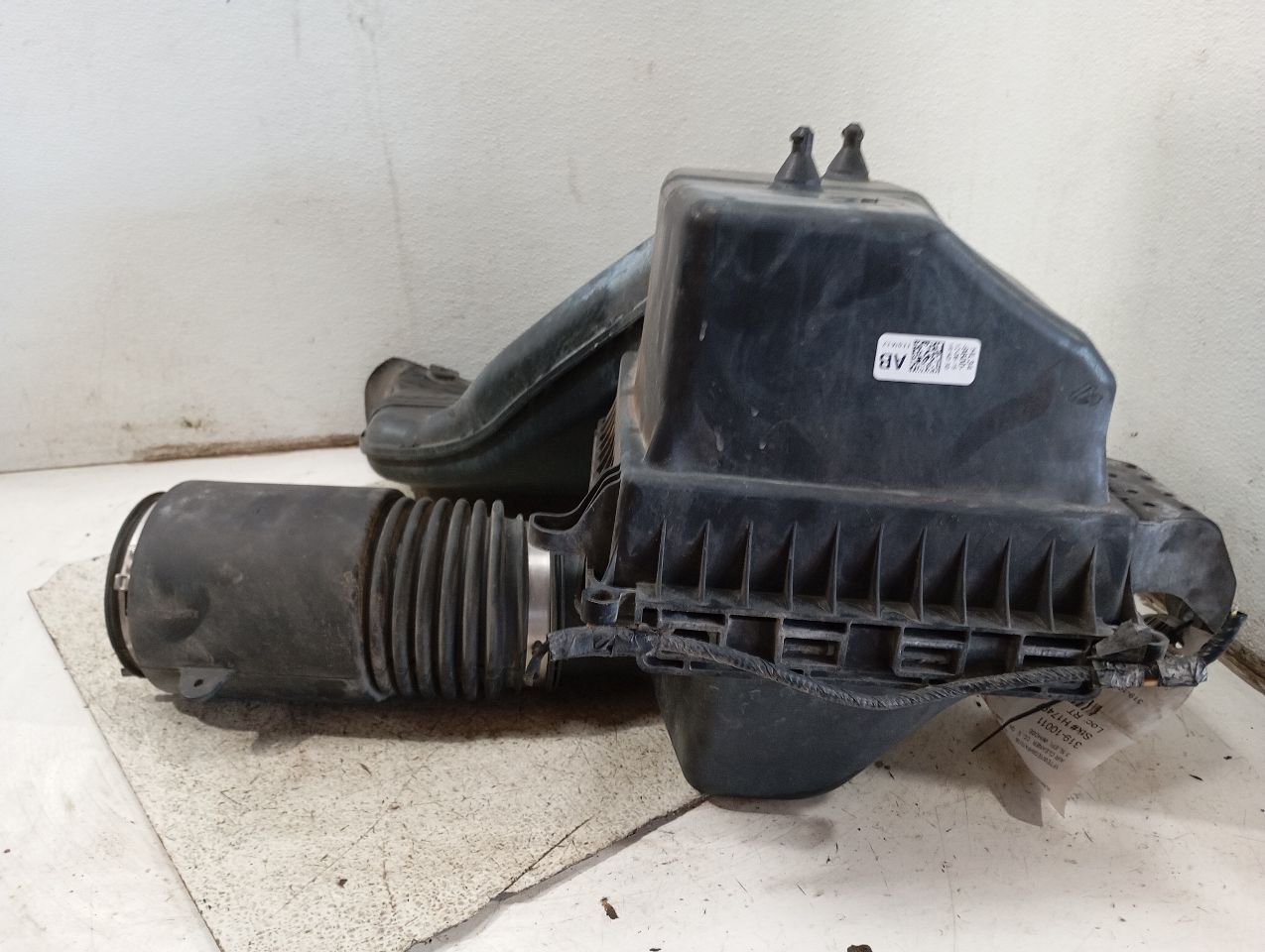 Part image 10