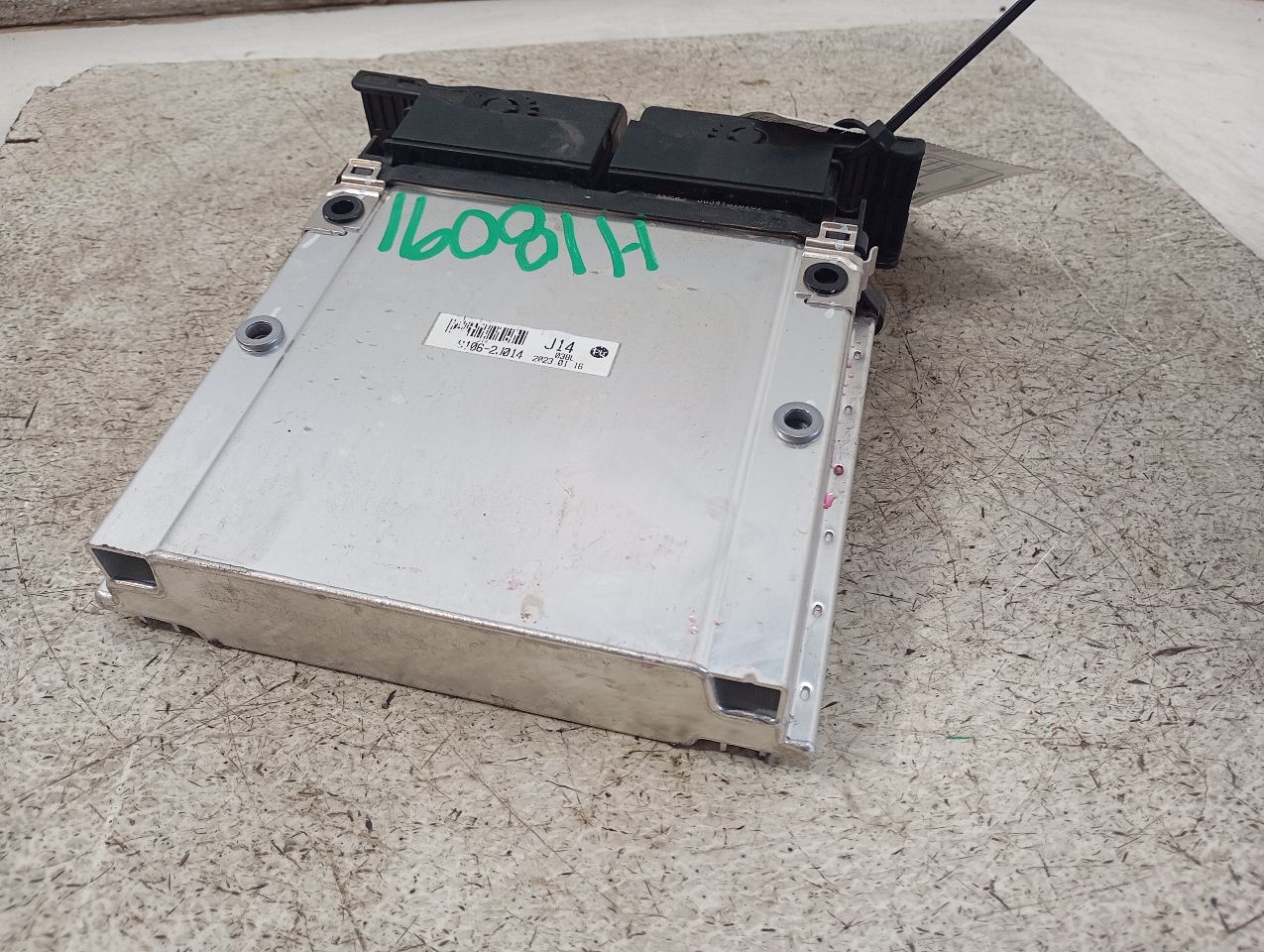 Part image 4