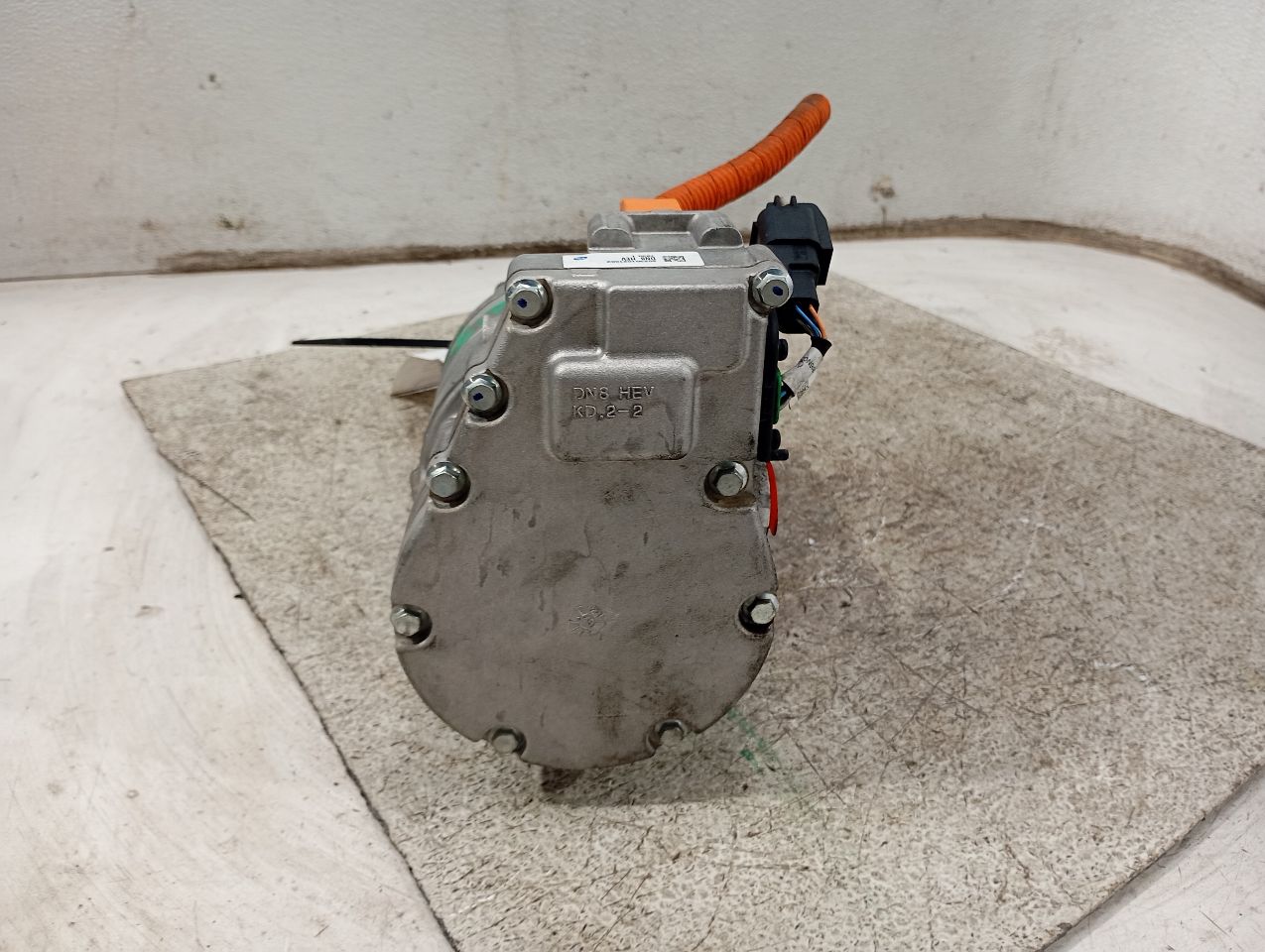 Part image 4
