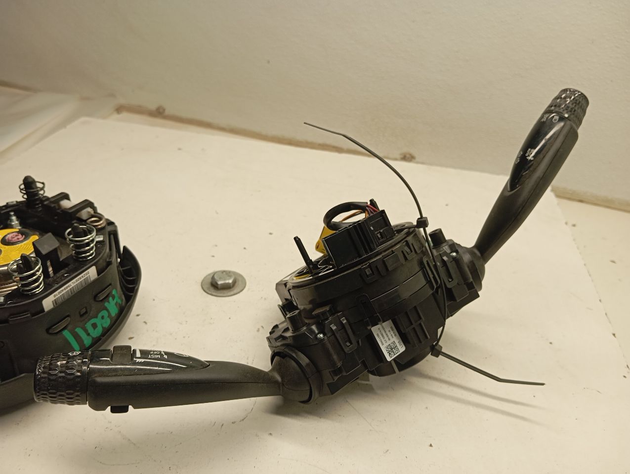 Part image 5
