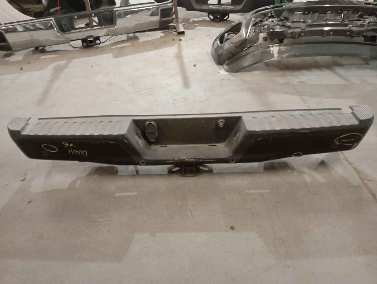 Part image 1