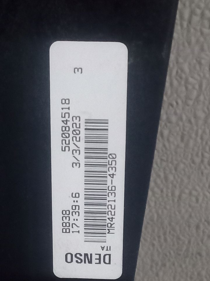 Part image 8