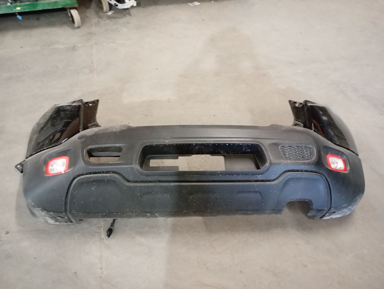 Part image 1