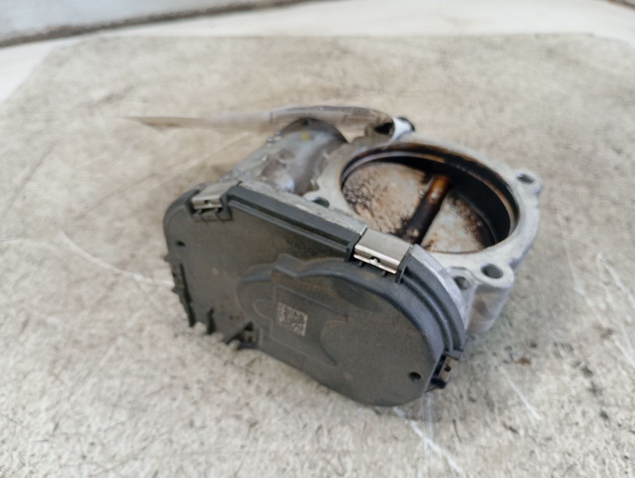 Part image 3