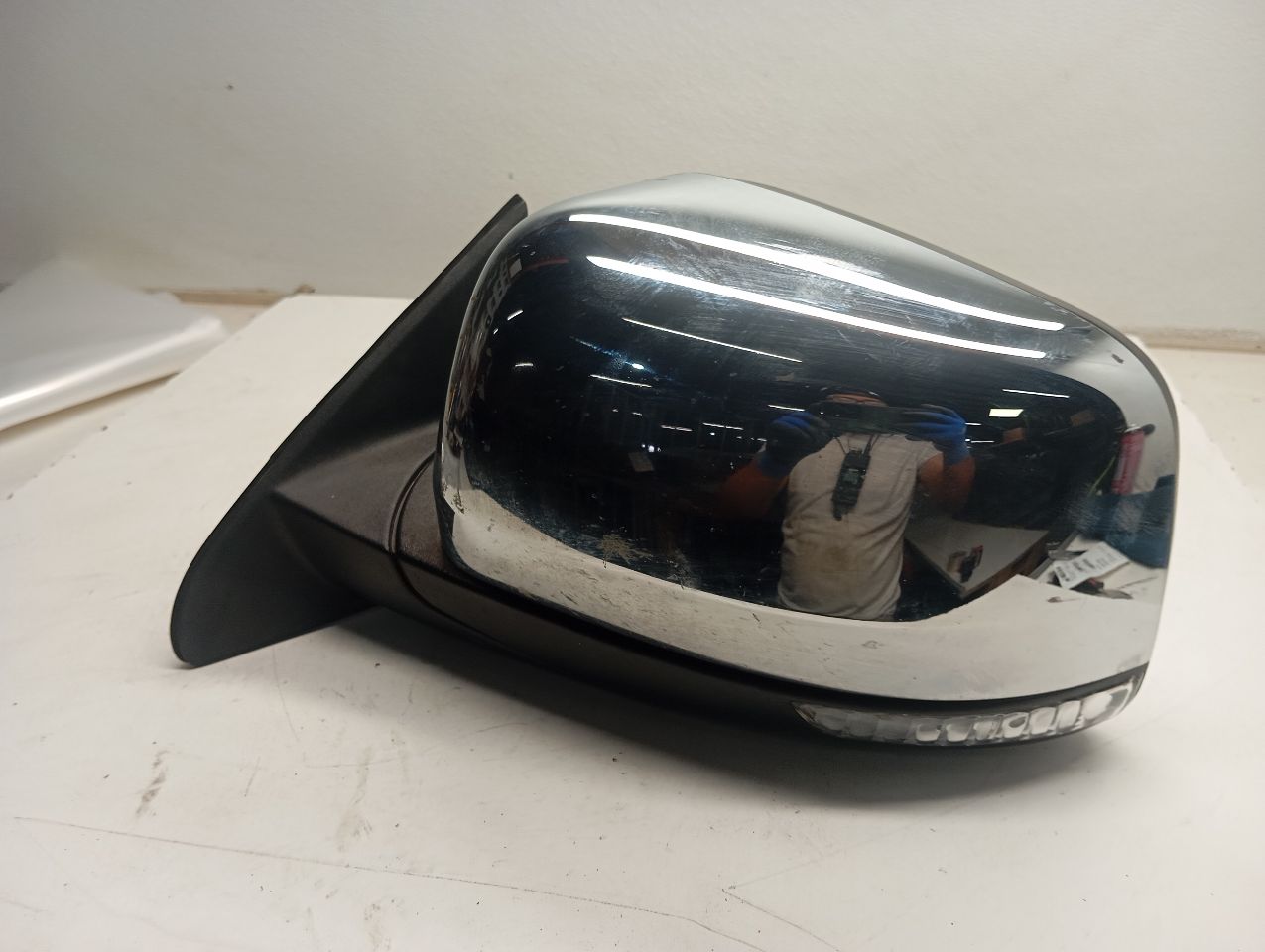 Part image 4