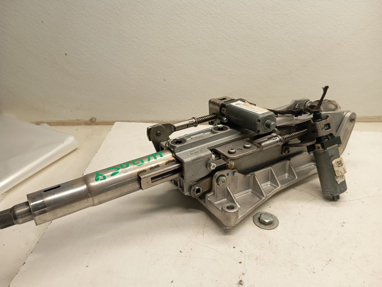 Part image 10