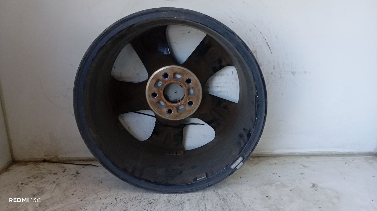 Part image 9