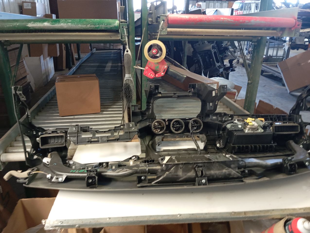 Part image 3
