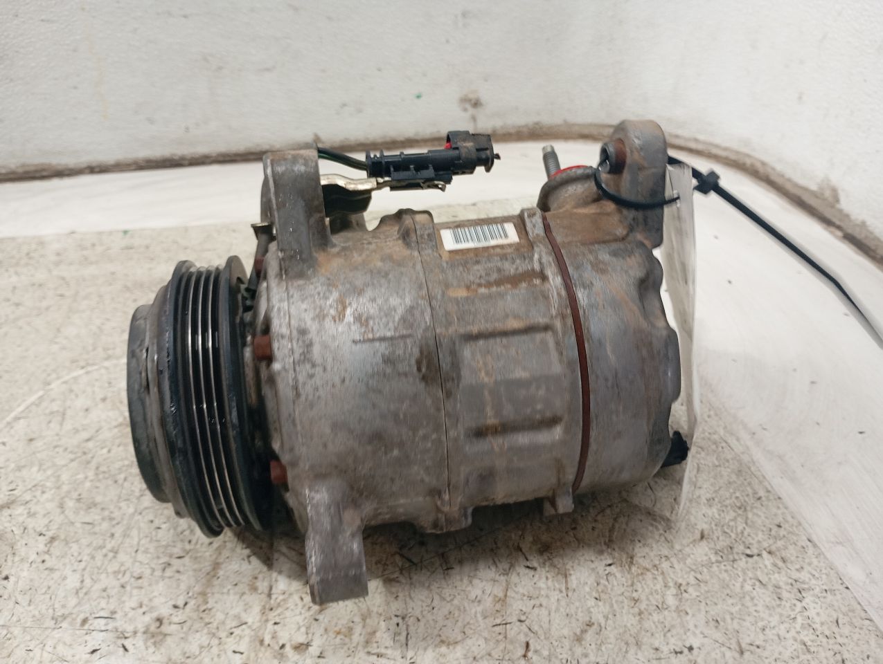 Part image 4