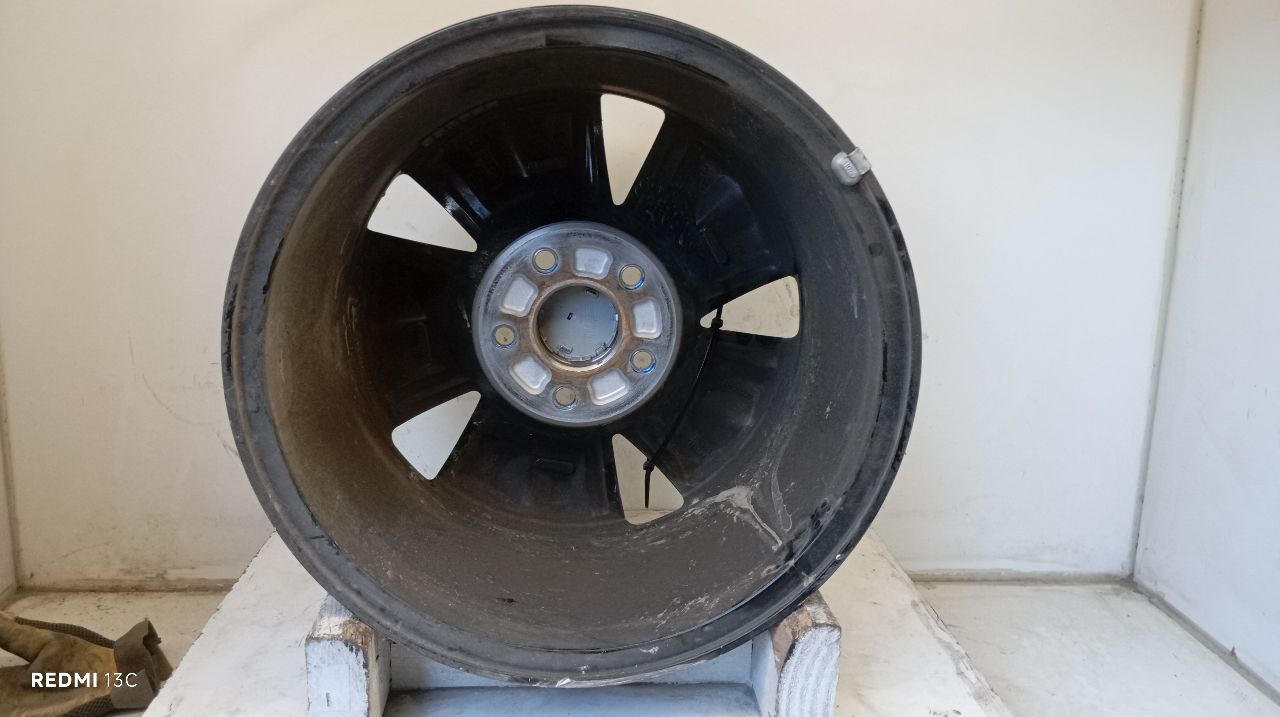 Part image 8