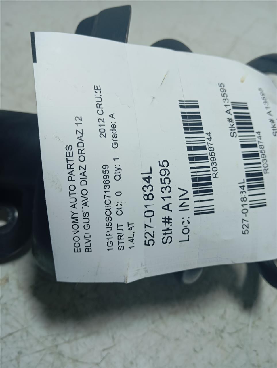2012 General Motors CRUZE Strut