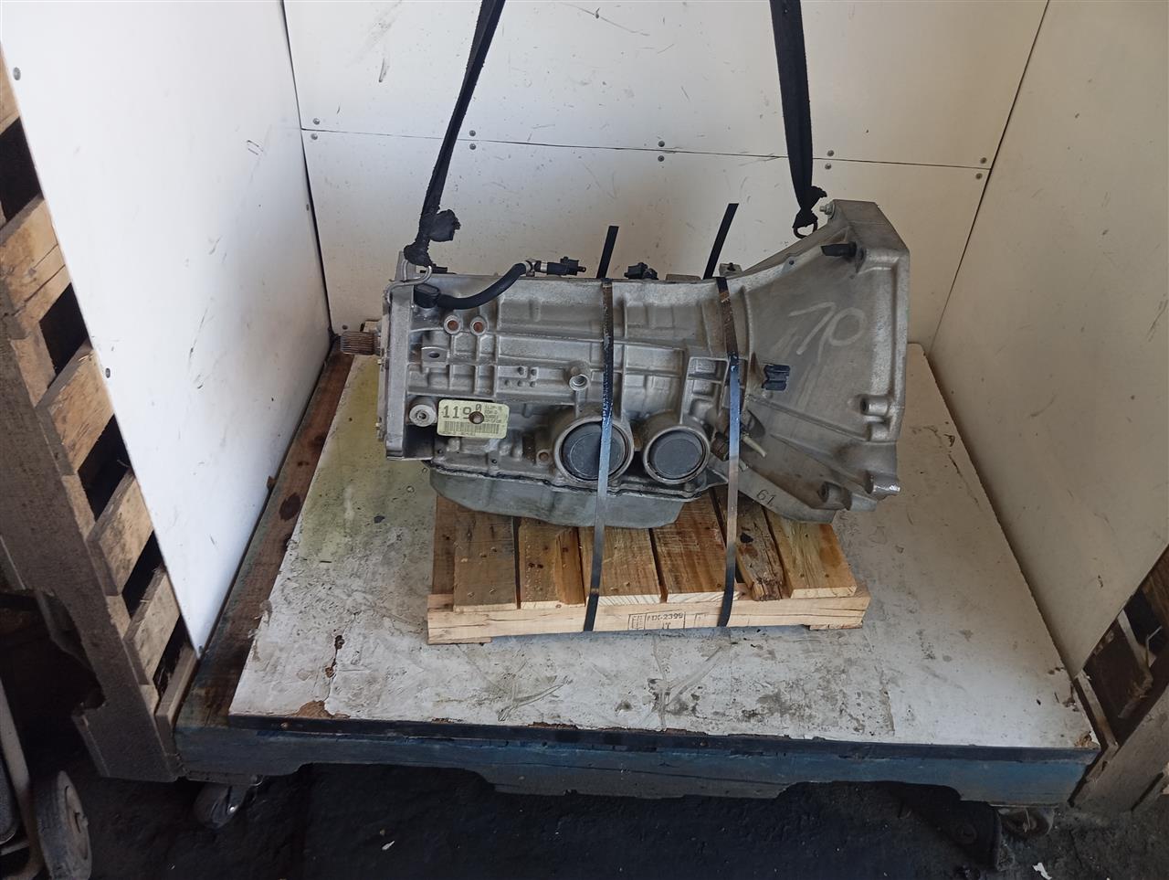 Part image 4