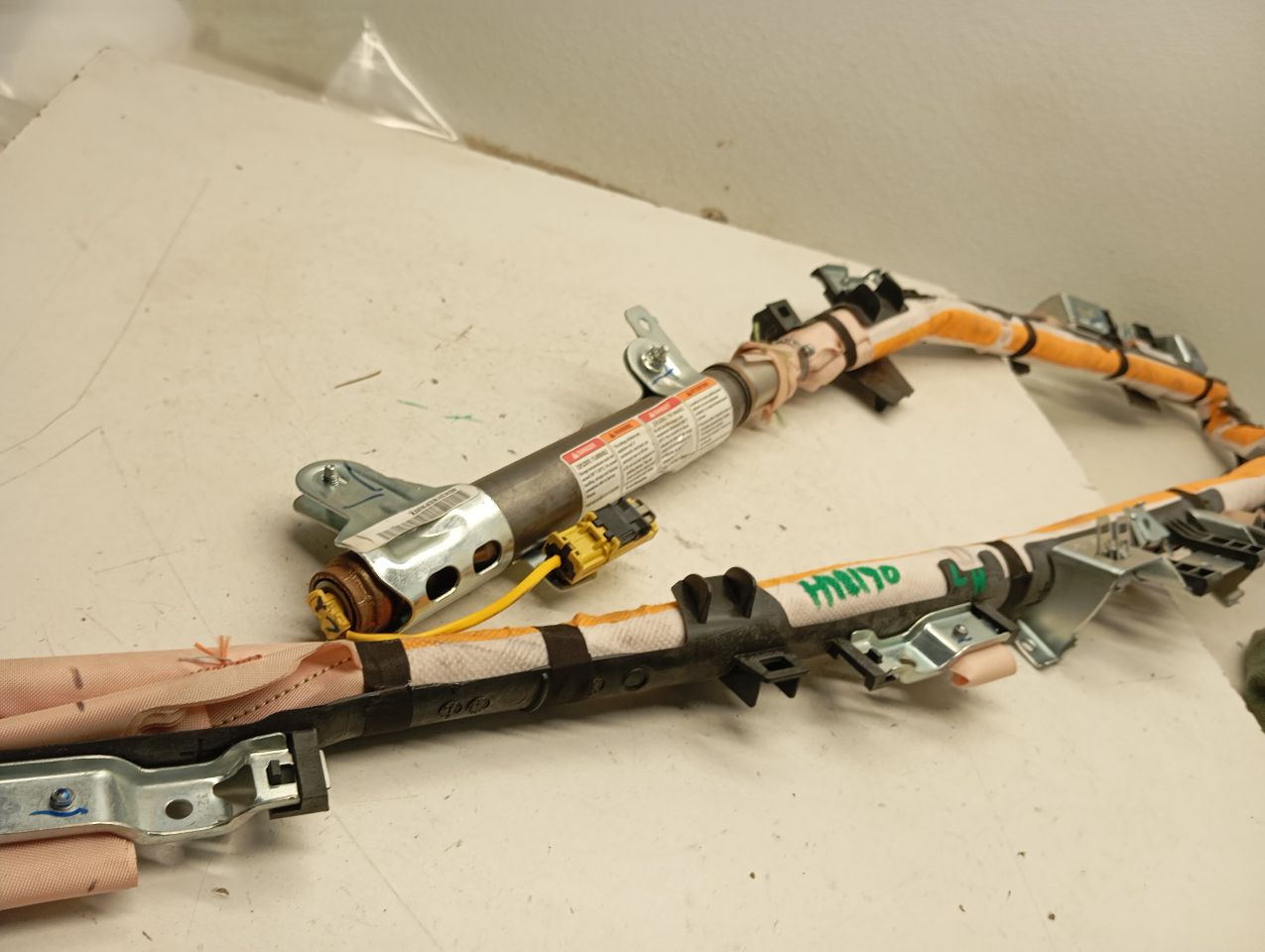 Part image 3