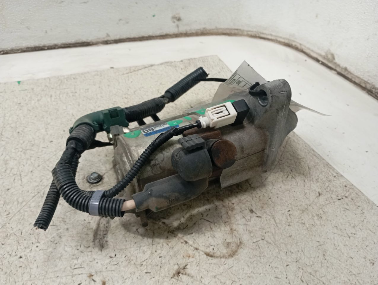 Part image 4