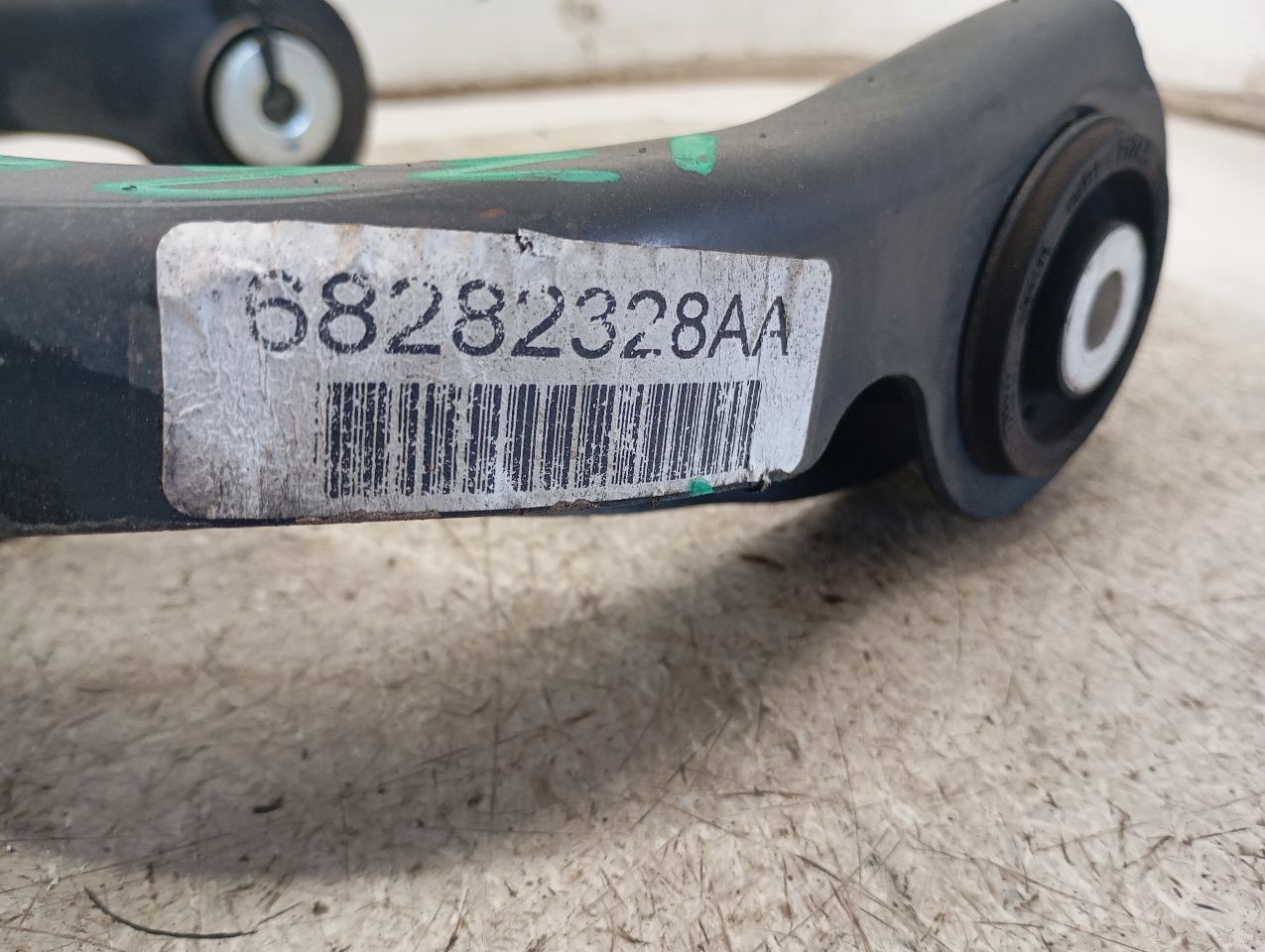 Part image 3