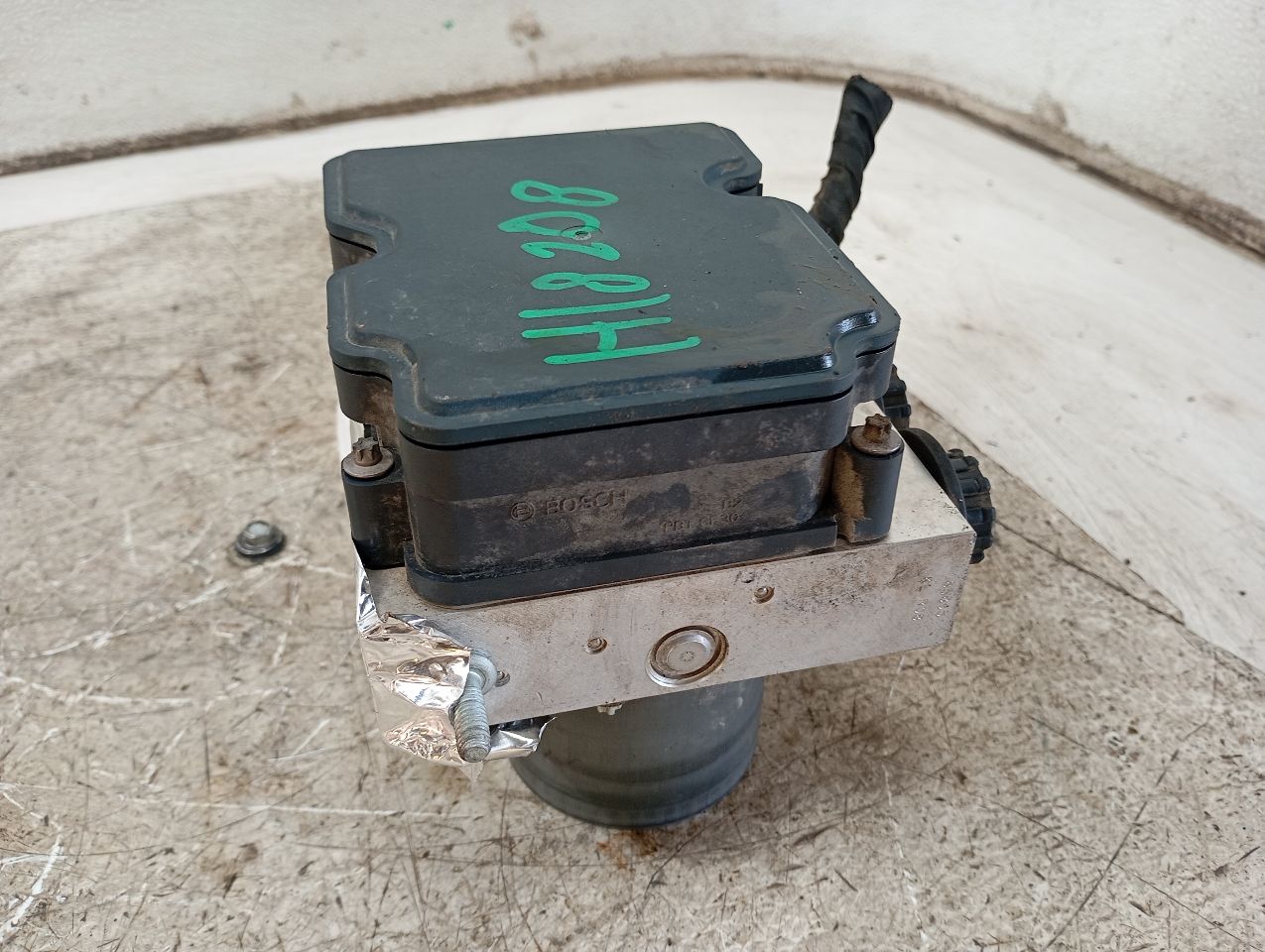 Part image 3