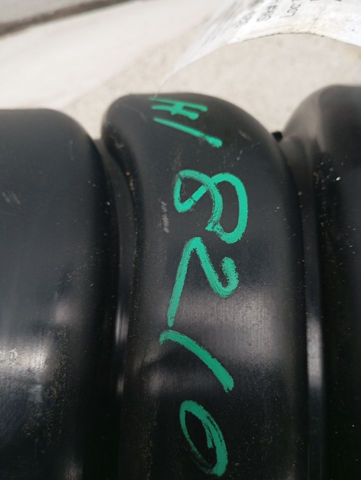 Part image 9
