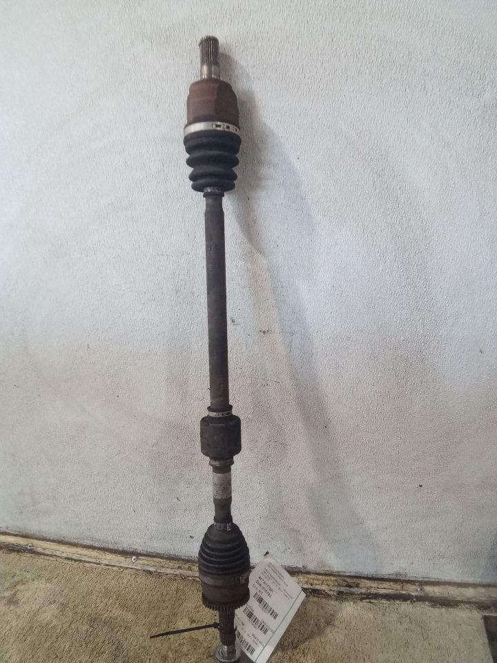 2013 Hyundai ACCENT Axle Shaft