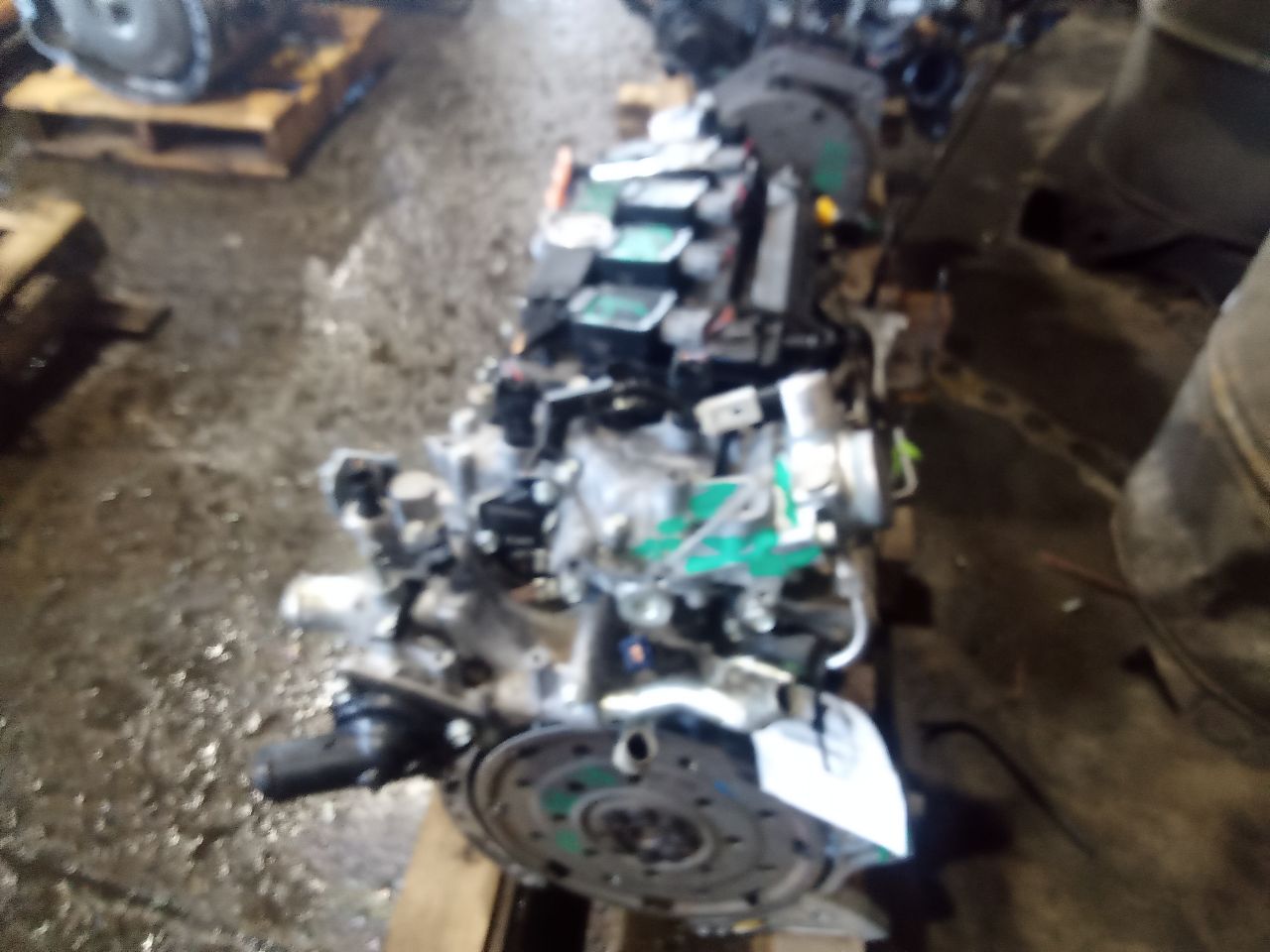 Part image 16