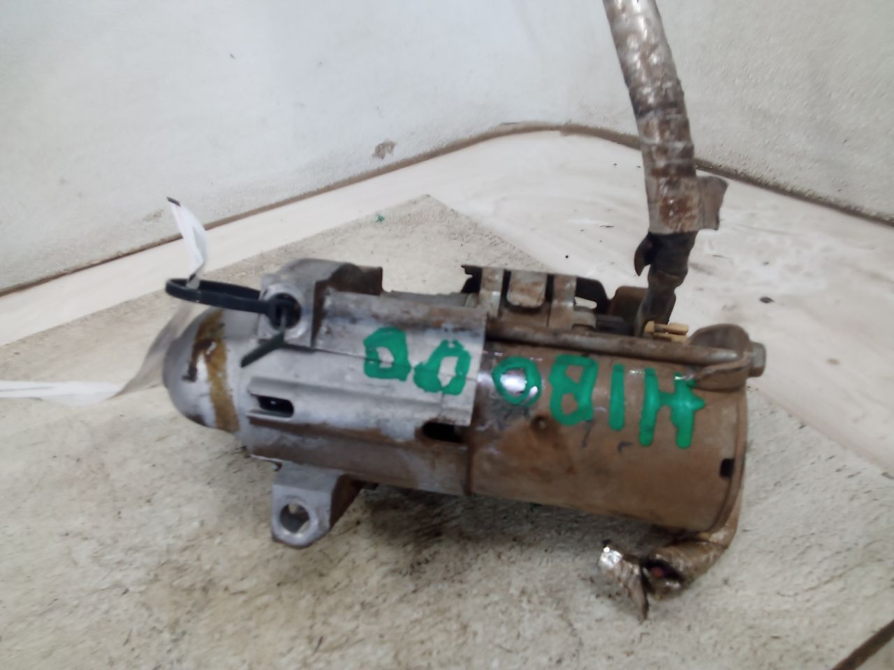 Part image 3