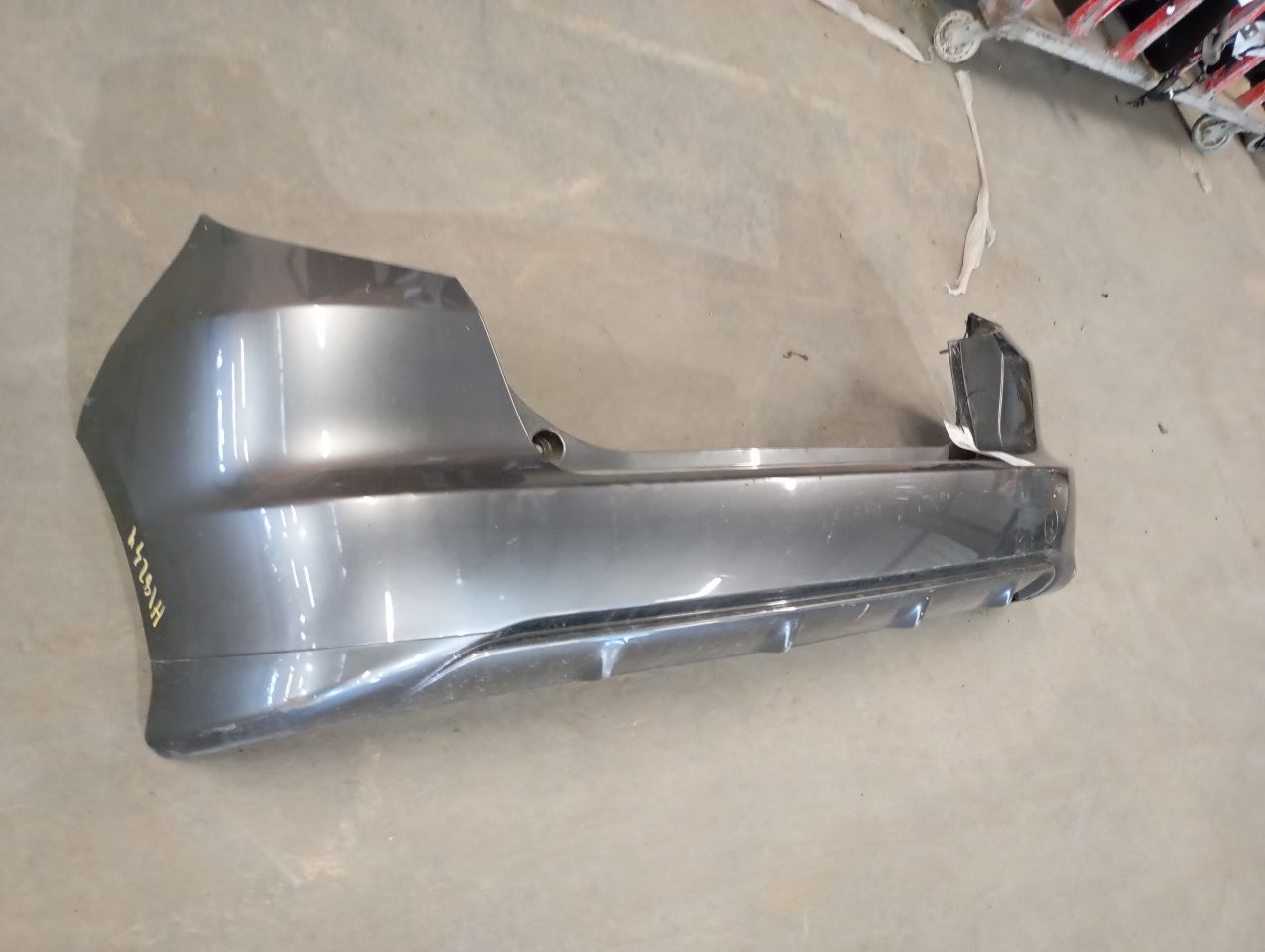 Part image 3