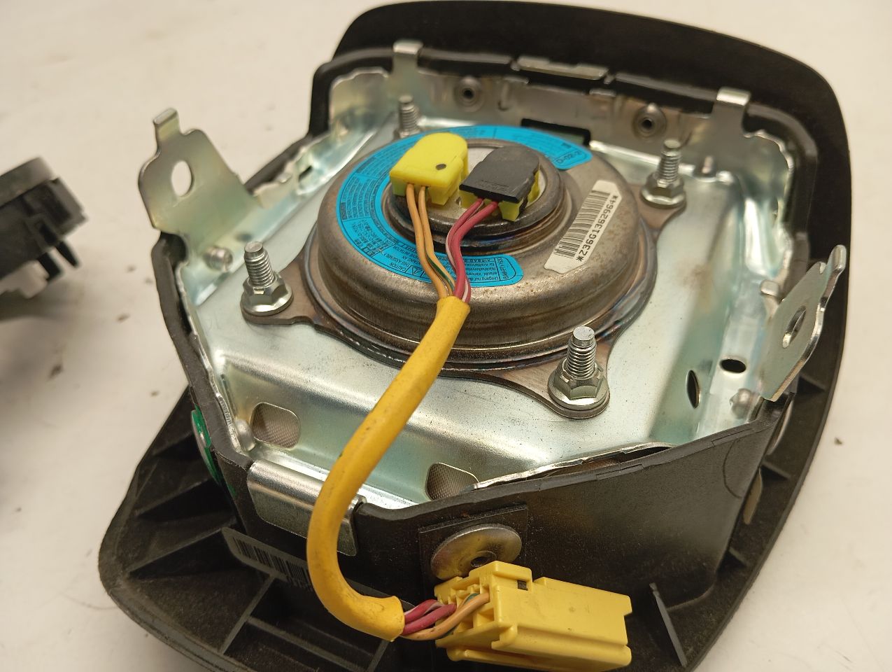 Part image 3