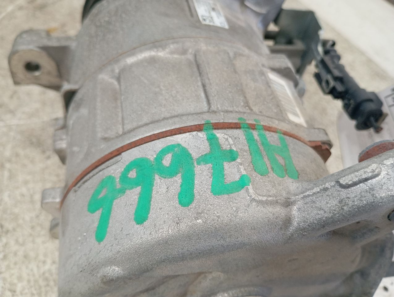 Part image 6