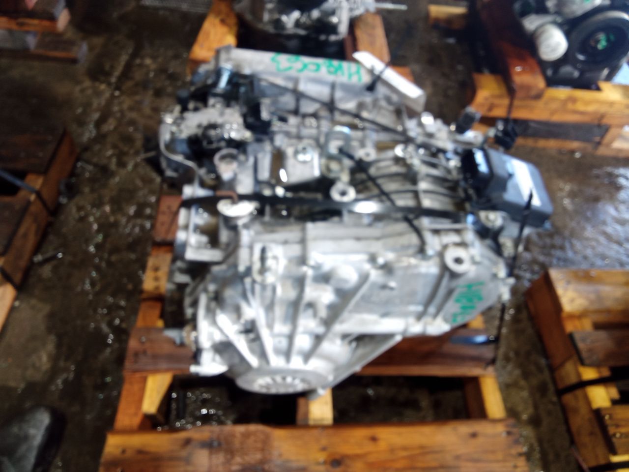 Part image 4