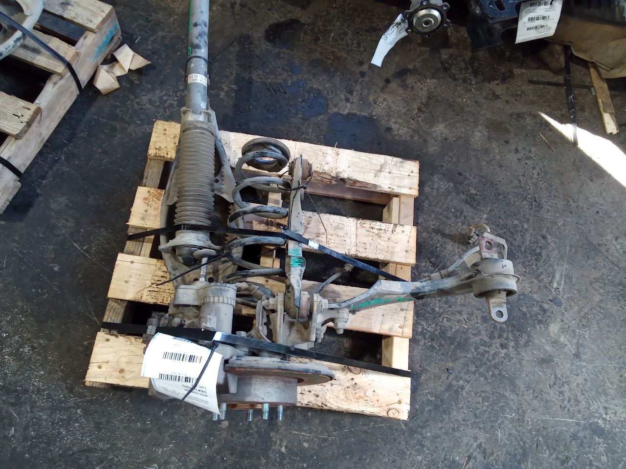 Part image 3