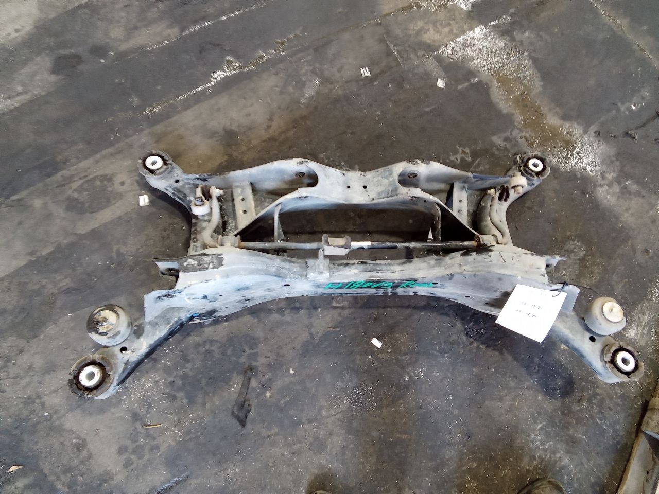 Part image 3