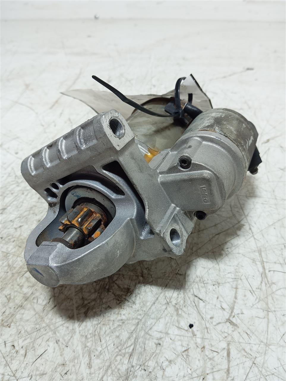 Part image 4