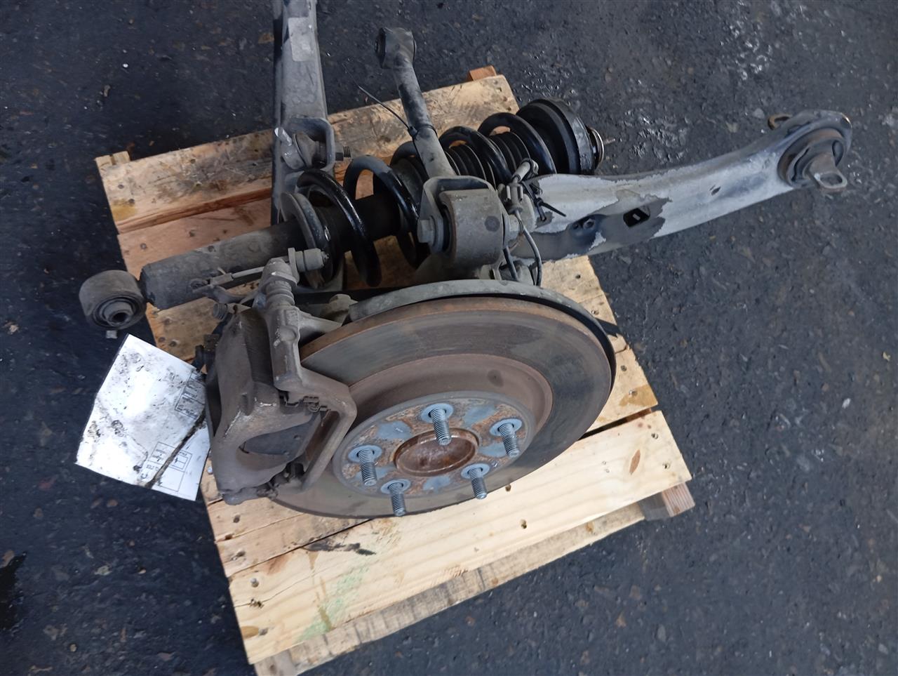 Part image 3